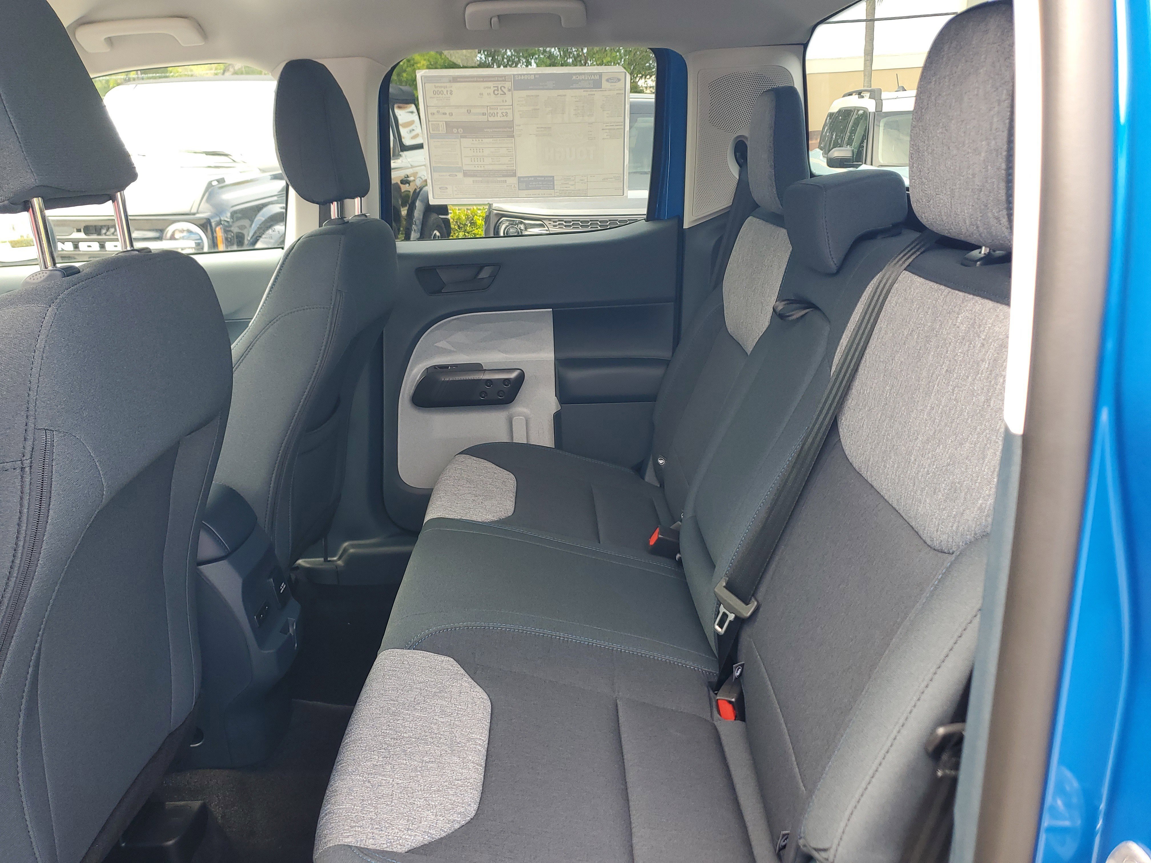 New 2025 Ford Maverick XLT w/ XLT Luxury Package image 12