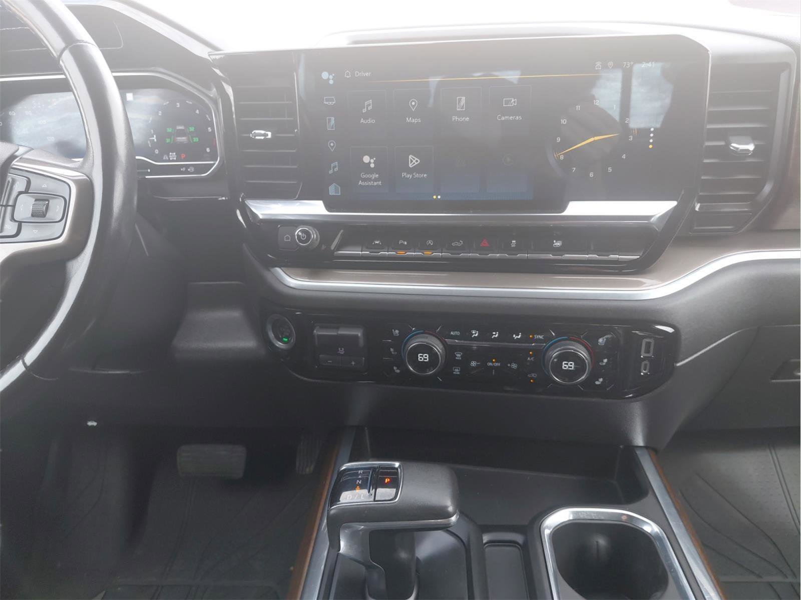 Used 2022 Chevrolet Silverado 1500 High Country w/ High Country Premium Package image 11