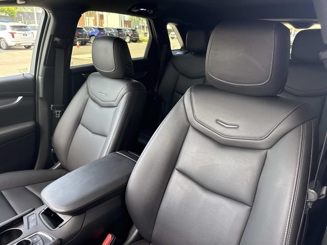 Certified 2023 Cadillac XT5 Luxury AWD/4WD image 17