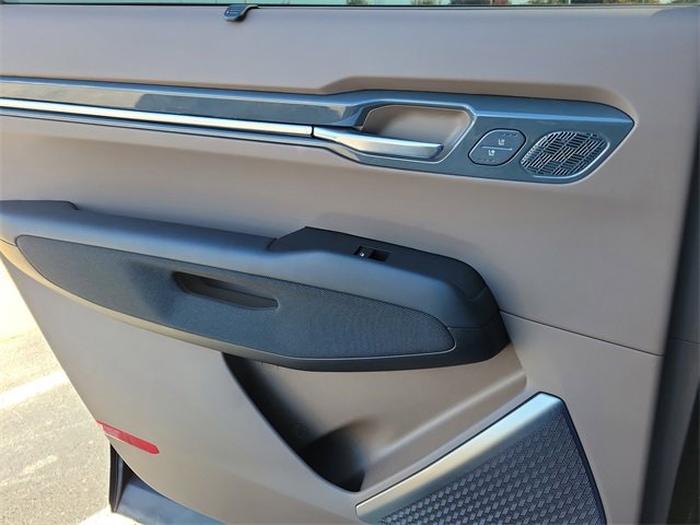 Certified 2024 Kia EV9 GT-Line image 12