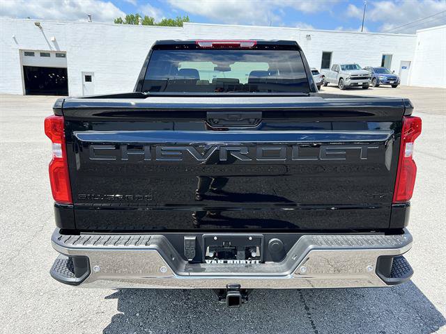 New 2026 Chevrolet Silverado 1500 LTZ w/ LPO, Dark Essentials Package AWD/4WD image 4