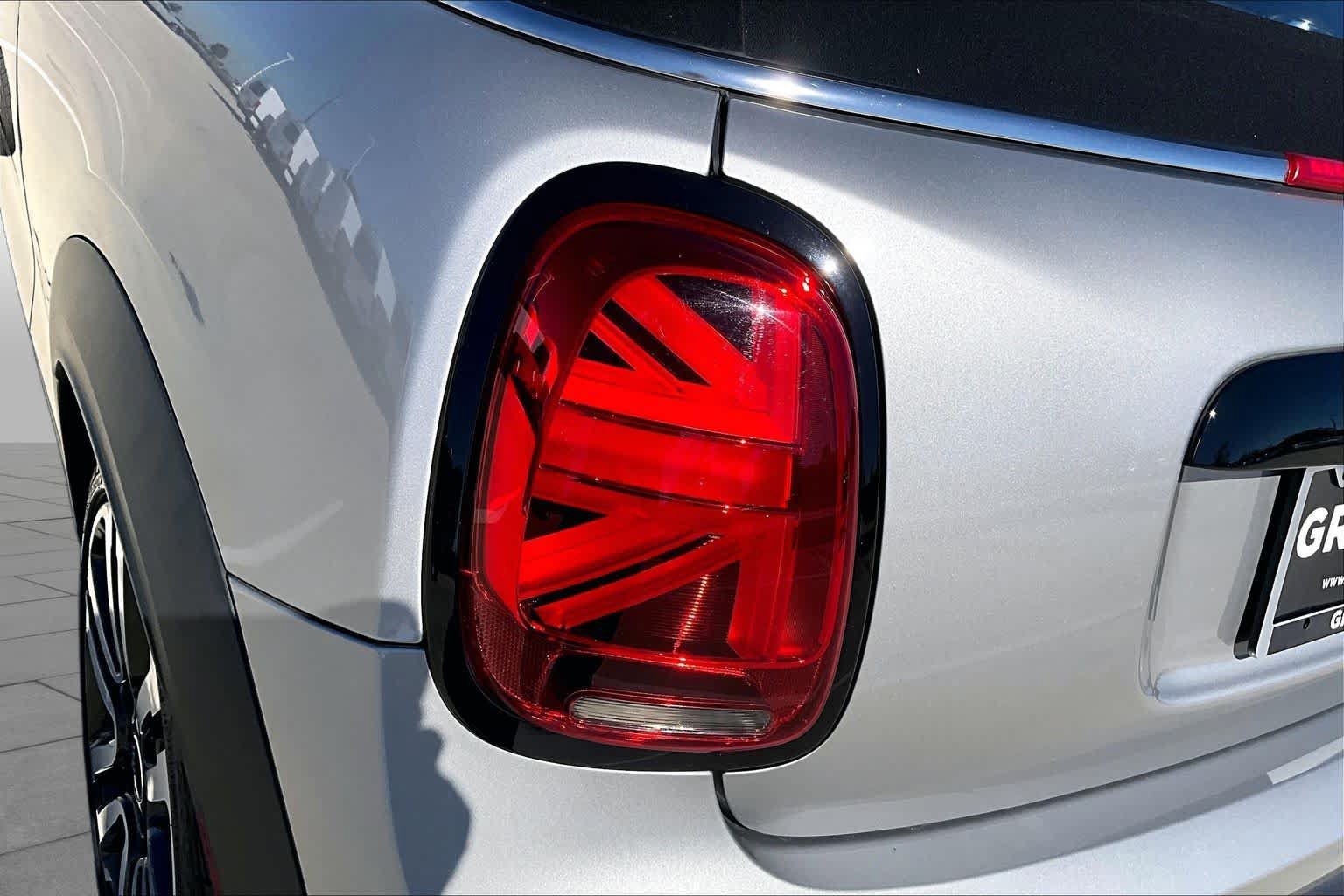Used 2024 MINI Cooper S FWD image 24