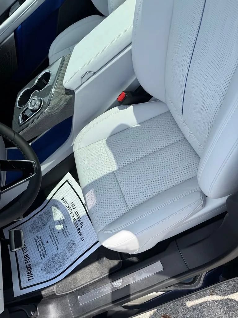 New 2027 Cadillac Optiq Premium Sport AWD/4WD image 10