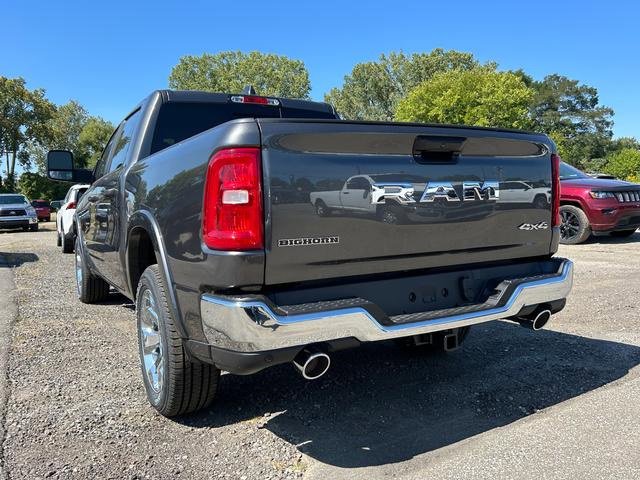New 2026 RAM 1500 4x4 Crew Cab image 5
