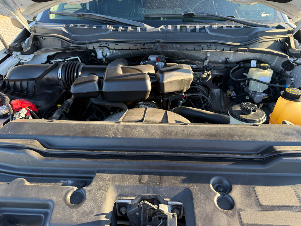 Used 2017 Ford F250 Lariat w/ Chrome Package image 11