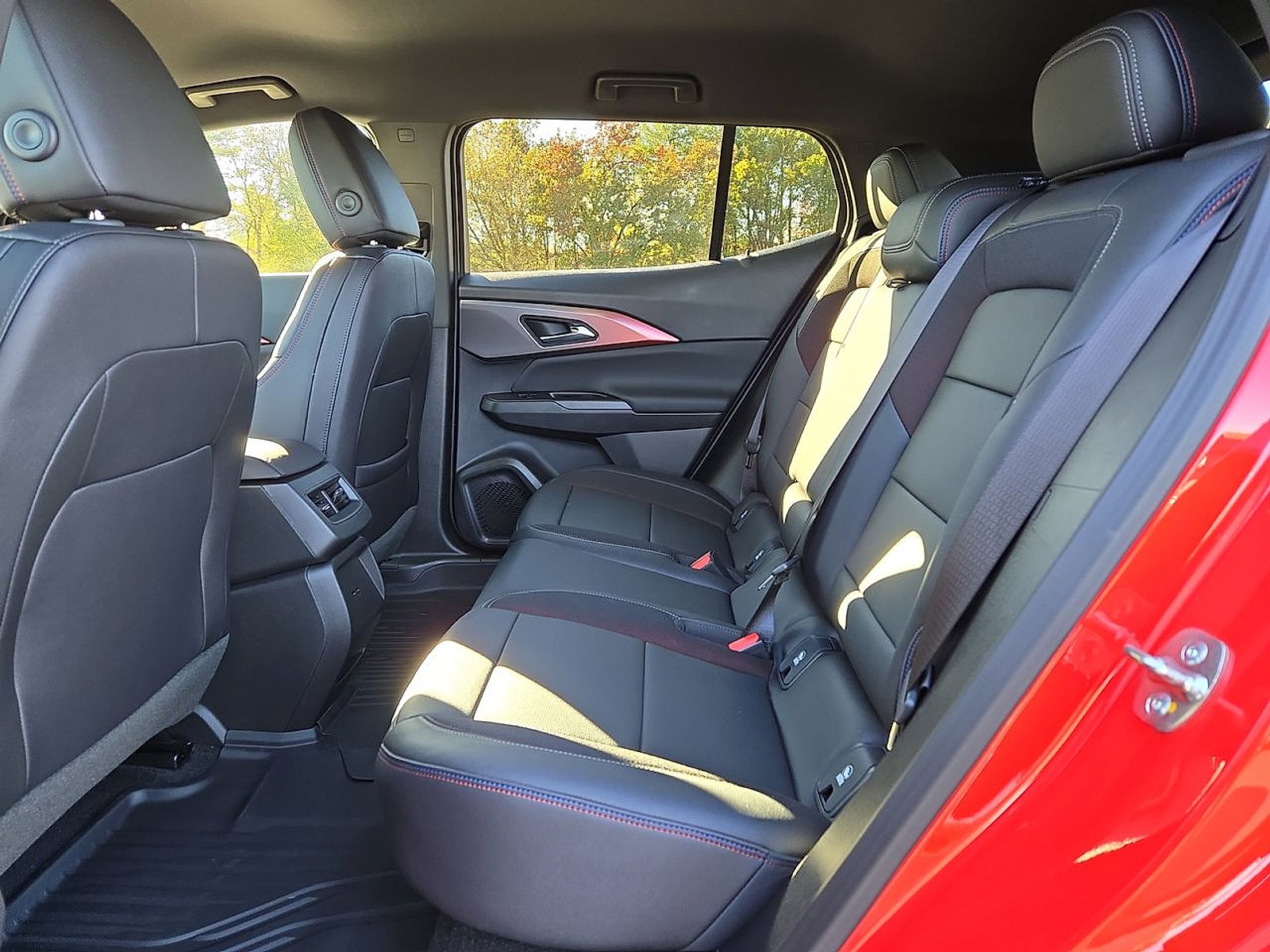 New 2026 Chevrolet Equinox EV RS image 13