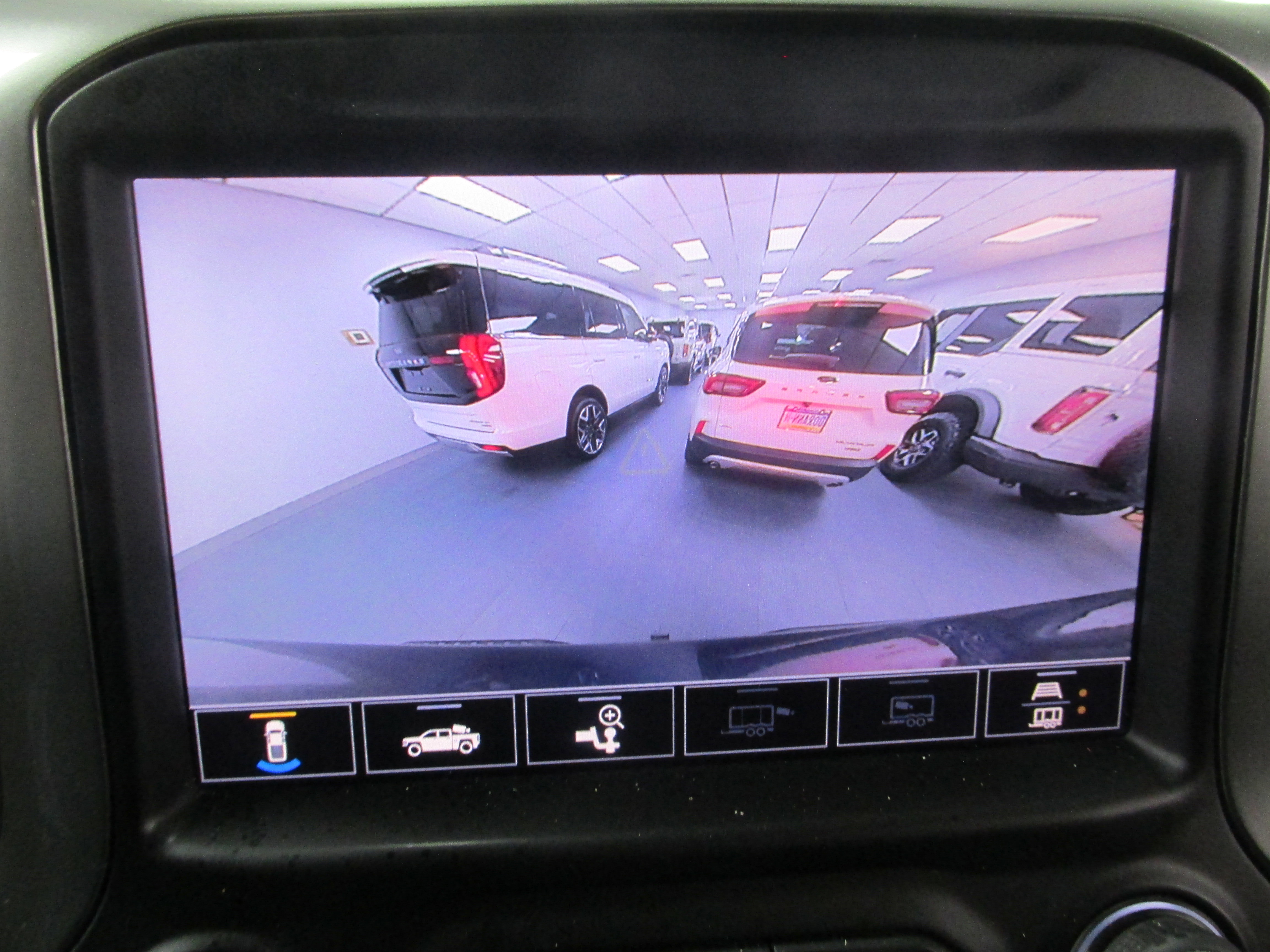 Used 2020 Chevrolet Silverado 1500 RST image 34