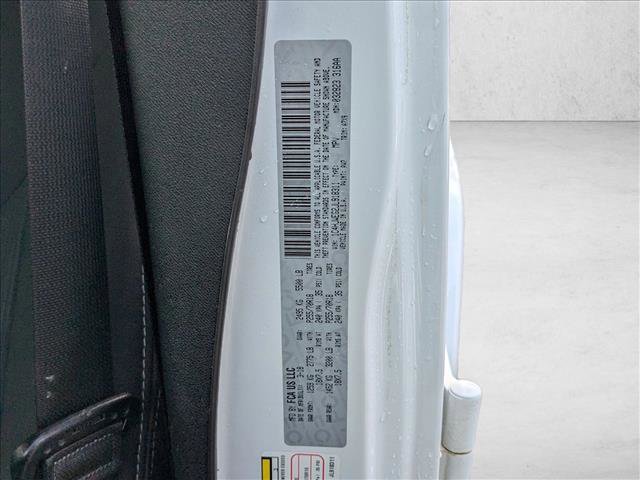 Used 2018 Jeep Wrangler Unlimited Sahara image 24