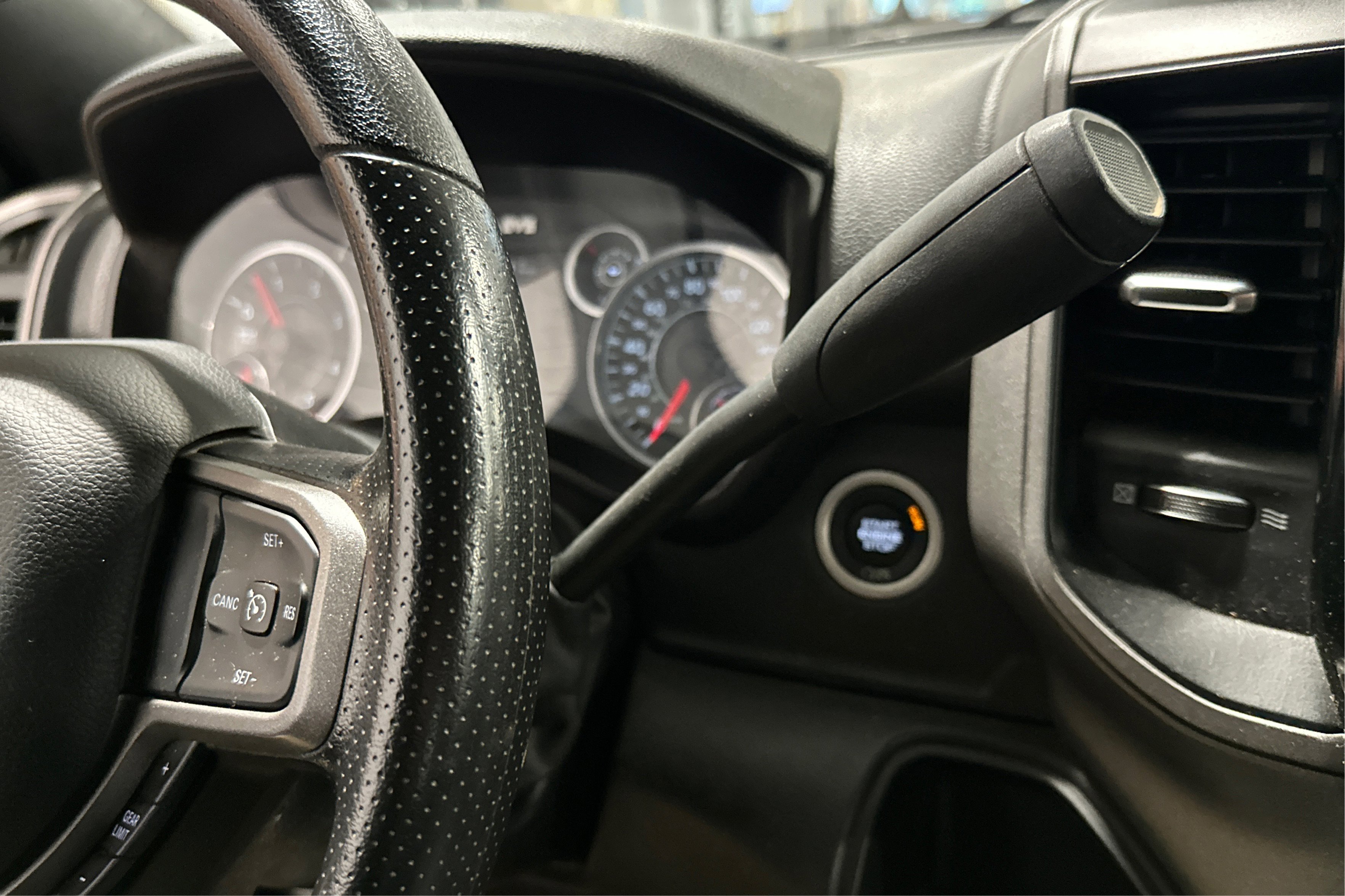 Used 2023 RAM 3500 Tradesman image 28