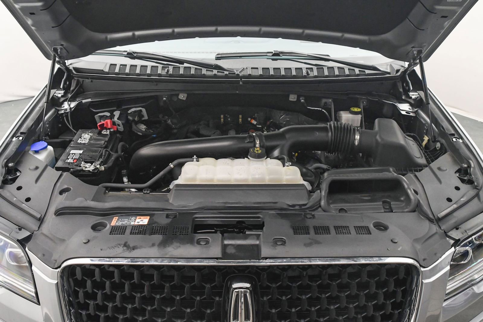 Used 2024 Lincoln Navigator L Black Label image 32