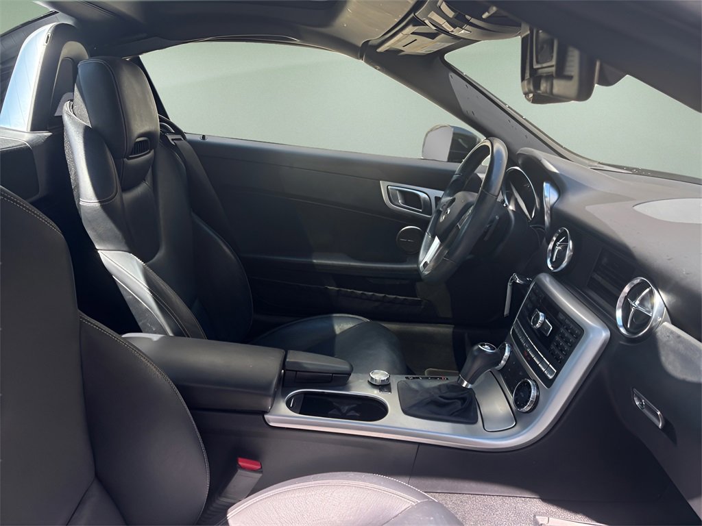 Used 2014 Mercedes-Benz SLK 250 image 13