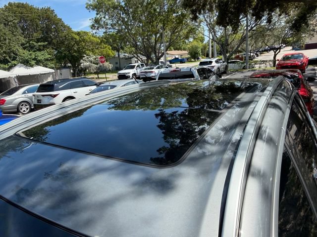 Used 2026 BMW 330i Sedan RWD image 17