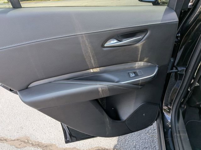 Used 2025 Cadillac XT4 Premium Luxury FWD image 27