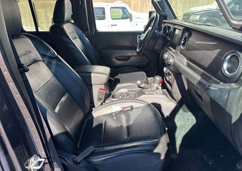 Used 2022 Jeep Wrangler Unlimited Sahara w/ Cold Weather Group image 10