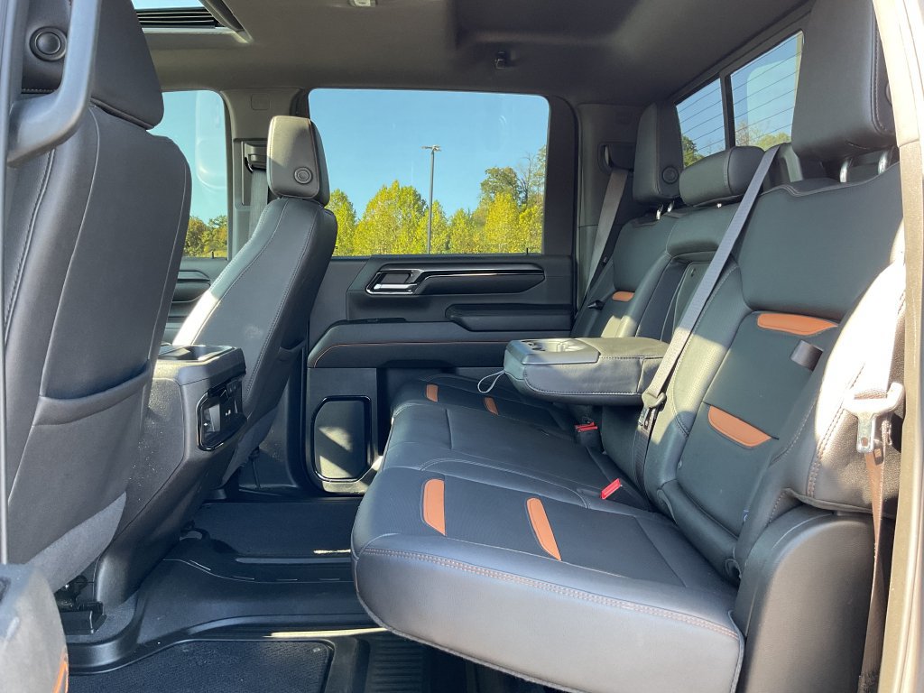 Used 2024 GMC Sierra 2500 AT4 w/ AT4 Premium Plus Package AWD/4WD image 29