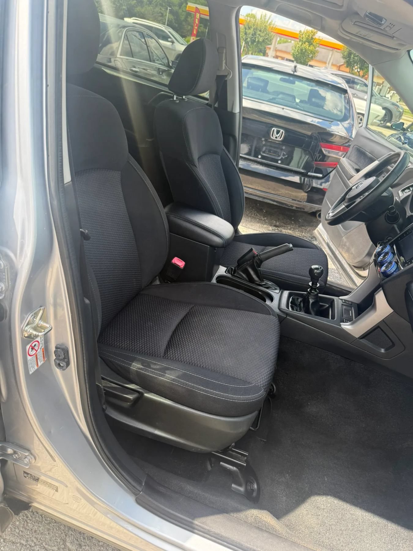 Used 2017 Subaru Forester 2.5i Premium AWD/4WD image 22