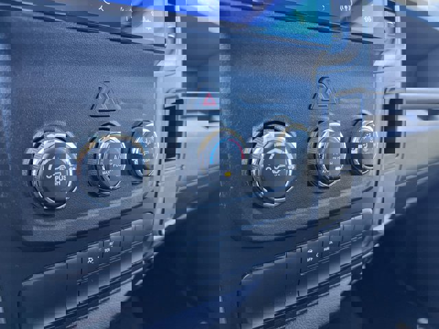 Used 2015 RAM 1500 Express image 11