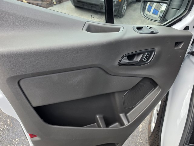 Used 2025 Ford Transit 250 Low Roof w/ Exterior Upgrade Package RWD image 19