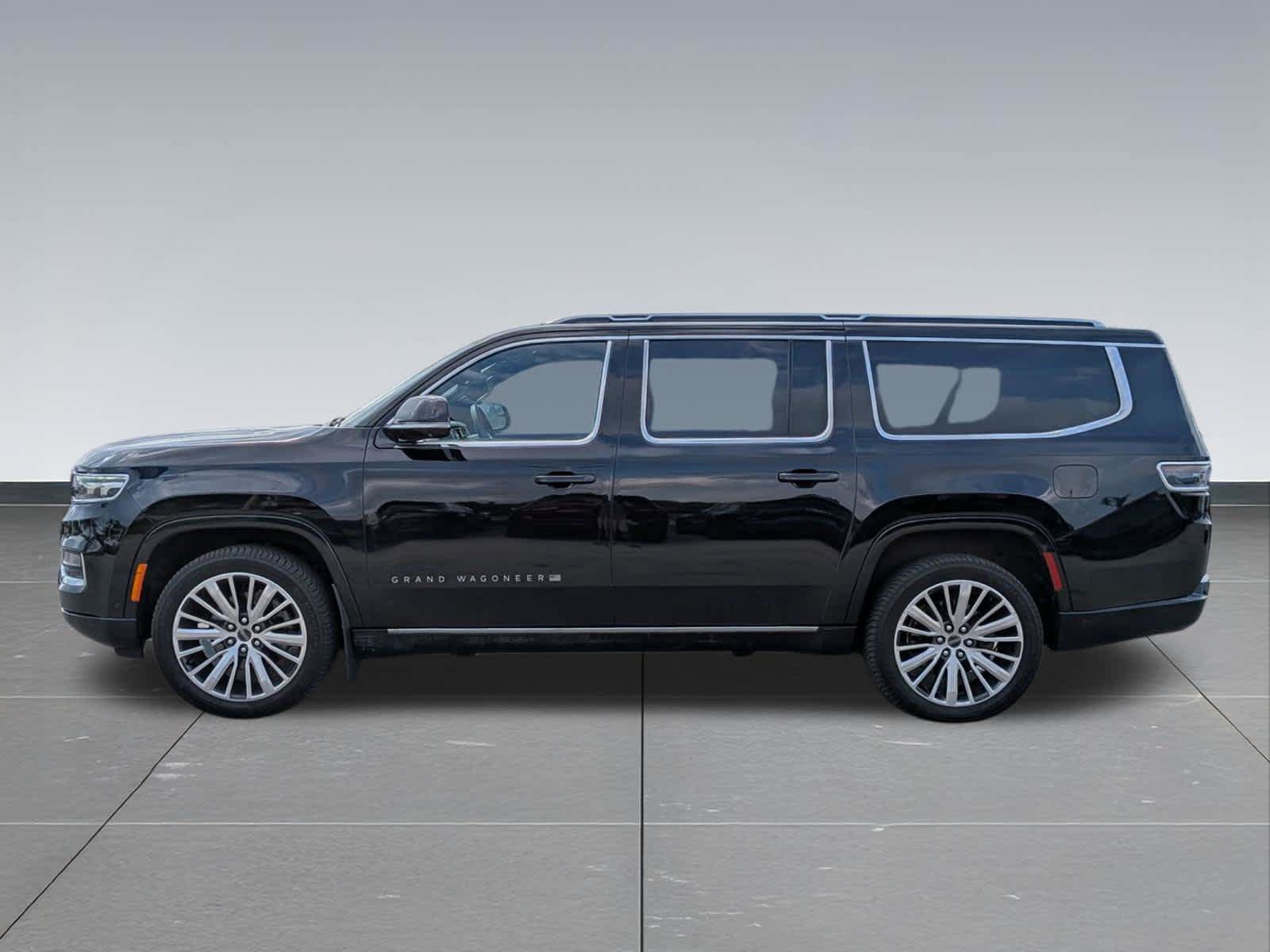 Certified 2023 Jeep Grand Wagoneer L Series III w/ HD Trailer Tow Package AWD/4WD image 3