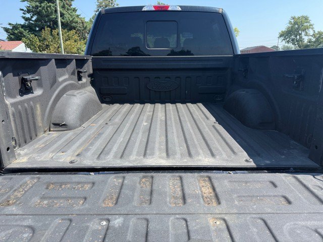 Used 2018 Ford F150 XLT w/ Equipment Group 302A Luxury AWD/4WD image 16