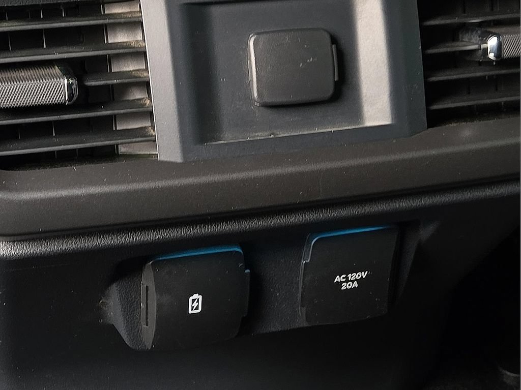 Used 2025 Ford F150 Tremor AWD/4WD image 10