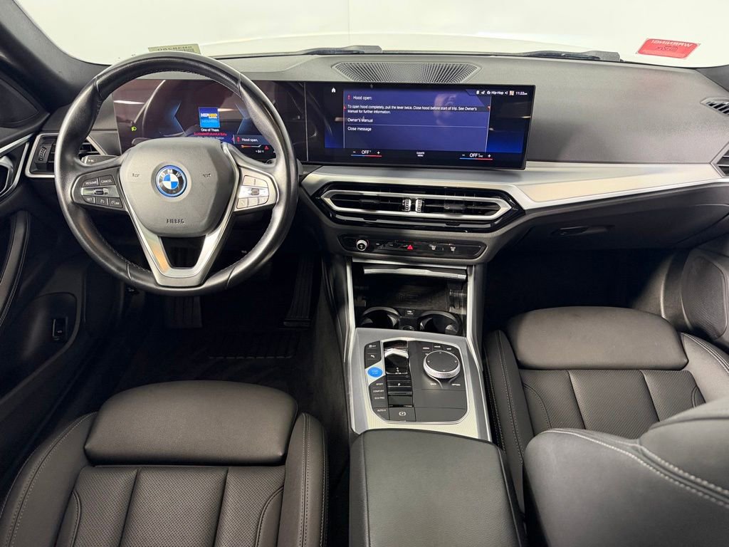 Used 2023 BMW i4 eDrive40 RWD image 12