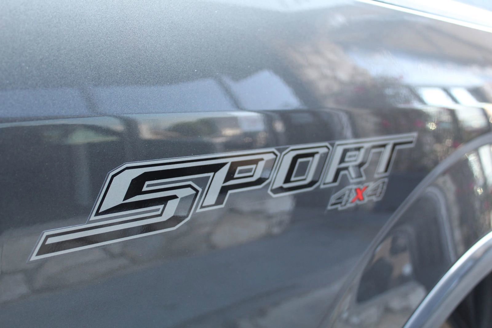 Used 2019 Ford F150 XLT w/ Equipment Group 302A Luxury AWD/4WD image 37