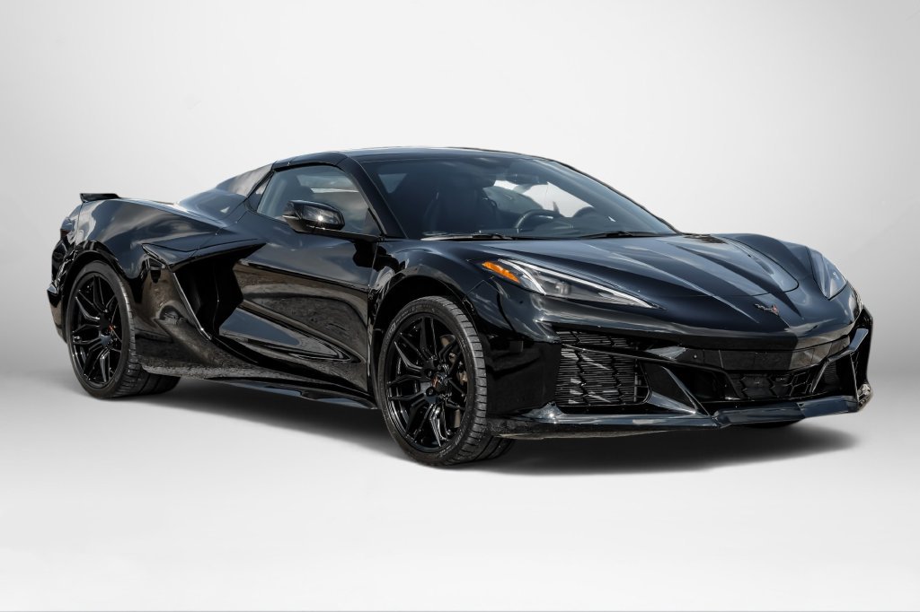 Used 2023 Chevrolet Corvette Z06 w/ Stealth Interior Trim Package RWD image 5