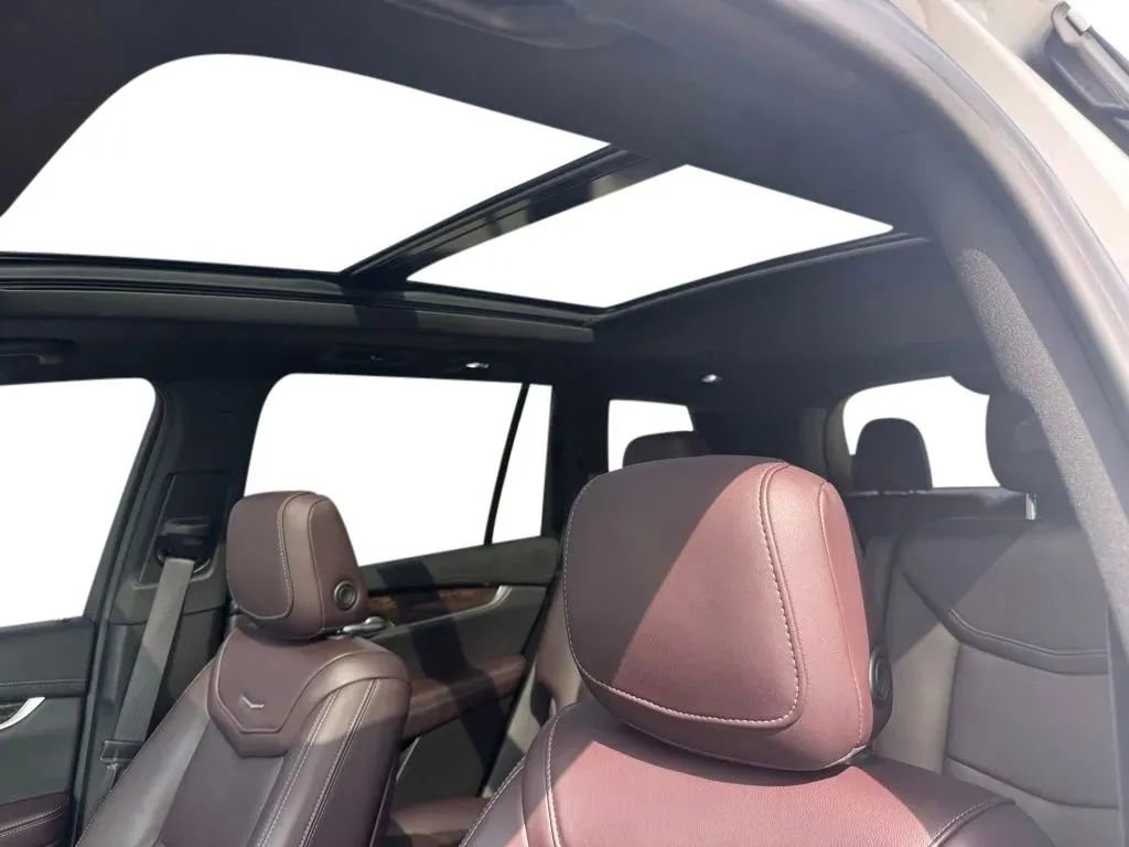 Used 2021 Cadillac XT6 Premium Luxury w/ LPO, Floor Liner Package image 11