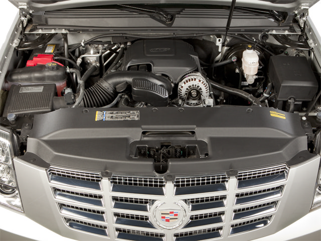 Used 2012 Cadillac Escalade AWD image 24
