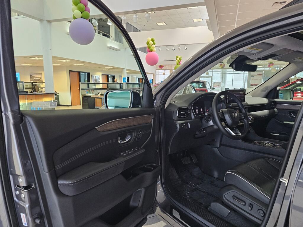 New 2026 Honda Pilot Elite image 17
