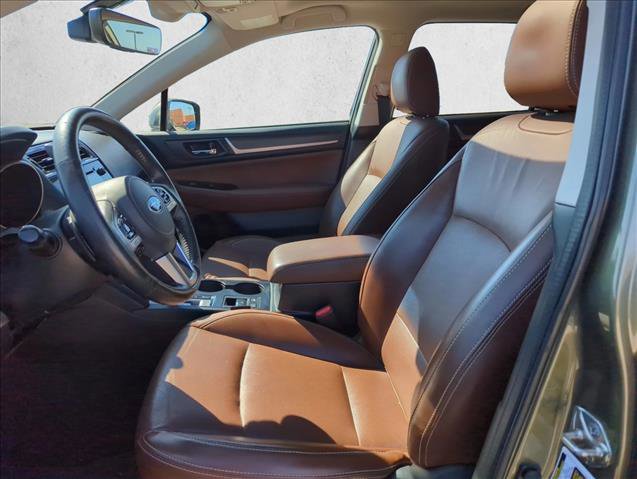 Used 2017 Subaru Outback 2.5i Touring w/ Popular Package #5A image 12