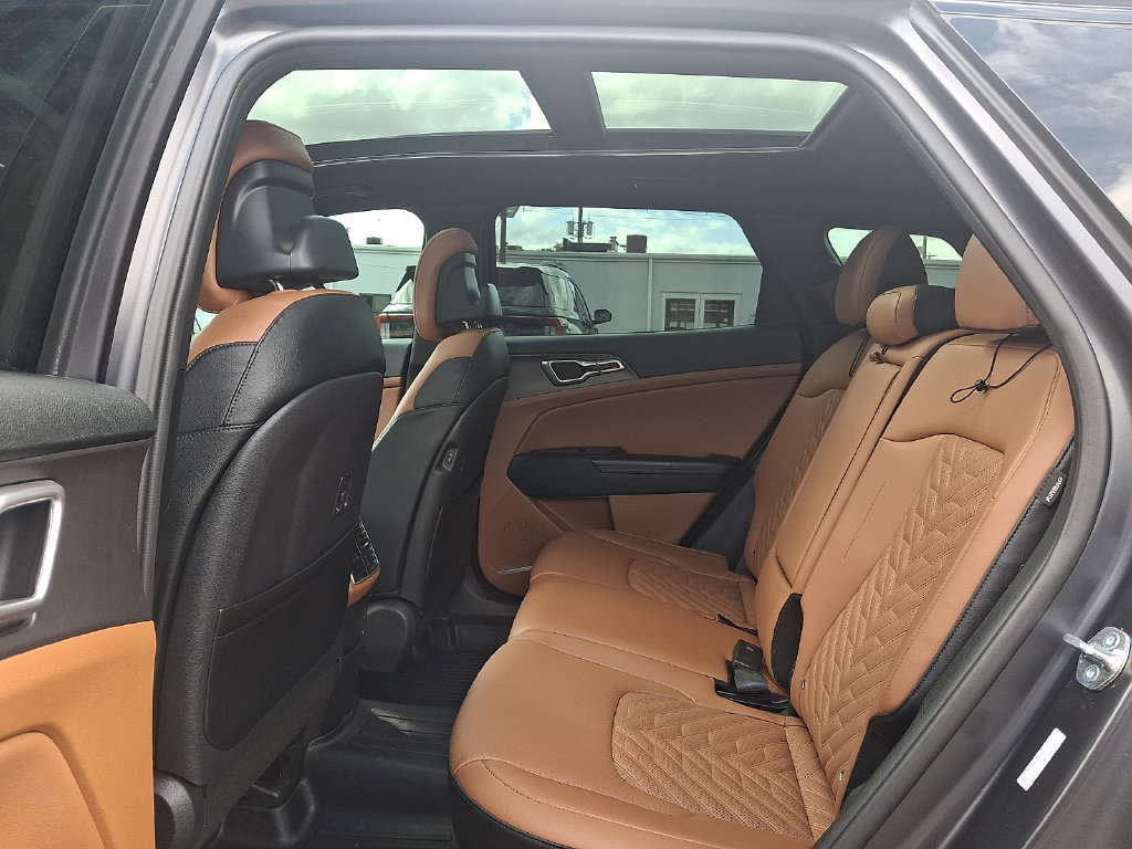Used 2026 Kia Sportage X-Line w/ X-Line Premium Package AWD/4WD image 14