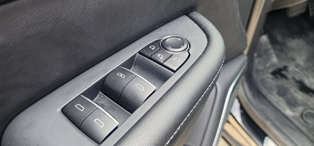 Used 2026 Buick Enclave Avenir w/ Super Cruise Package FWD image 13
