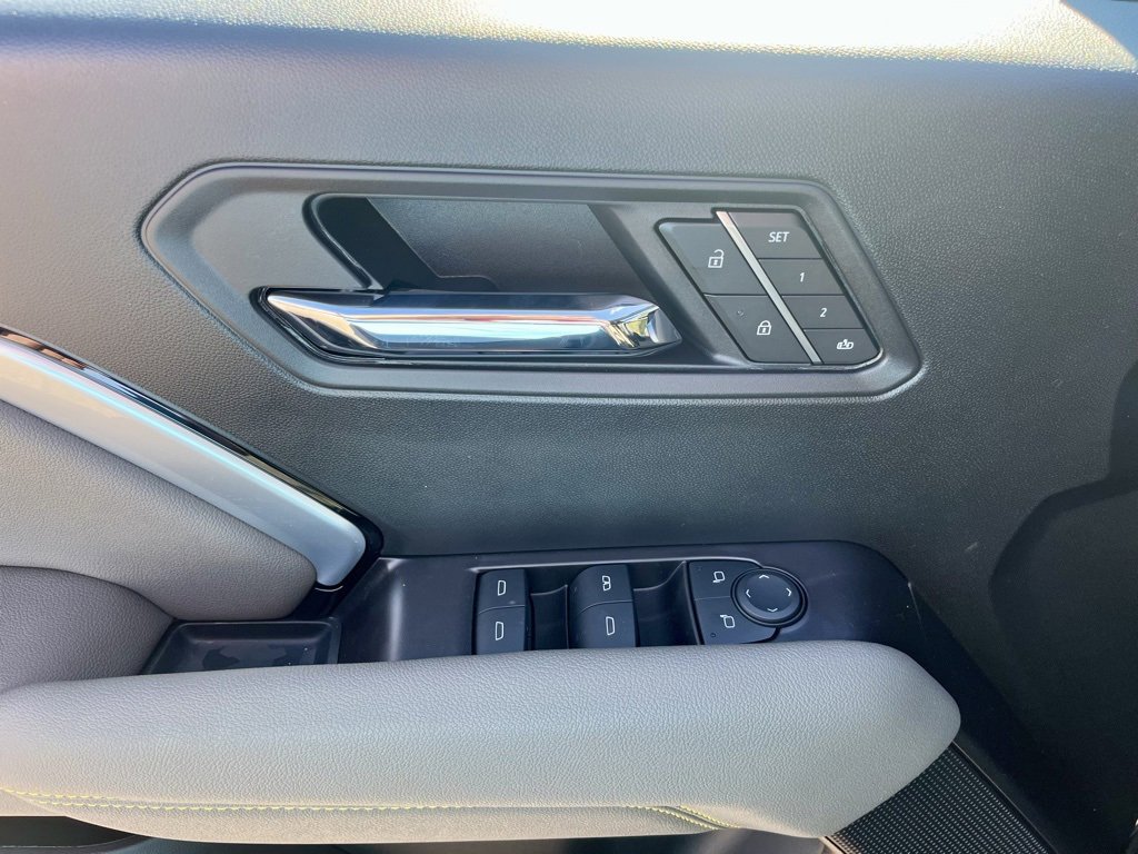 New 2026 Chevrolet Colorado ZR2 w/ Technology Package image 12