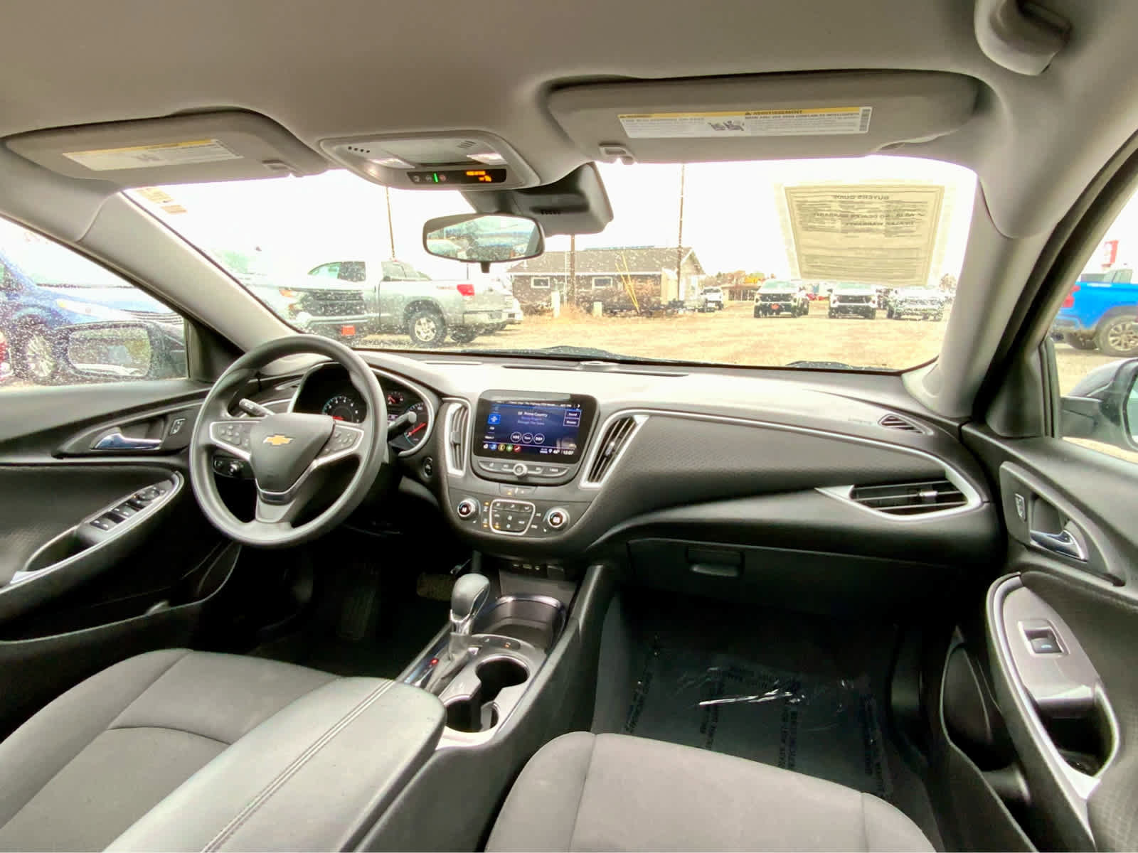 Used 2024 Chevrolet Malibu LT image 32