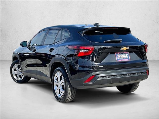 Certified 2026 Chevrolet Trax LS FWD image 13