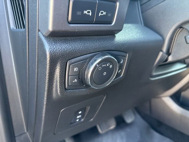 Used 2017 Ford F150 XLT w/ Equipment Group 302A Luxury AWD/4WD image 20