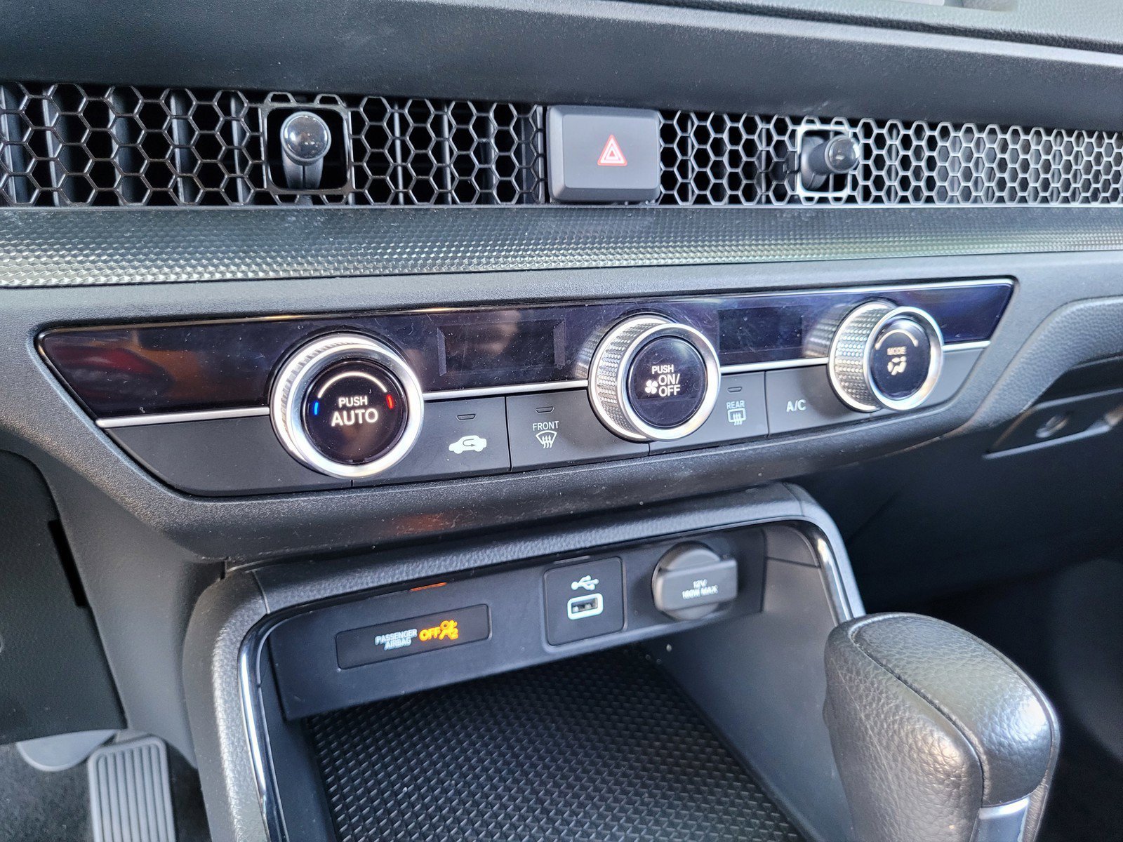Used 2025 Honda CR-V LX image 19