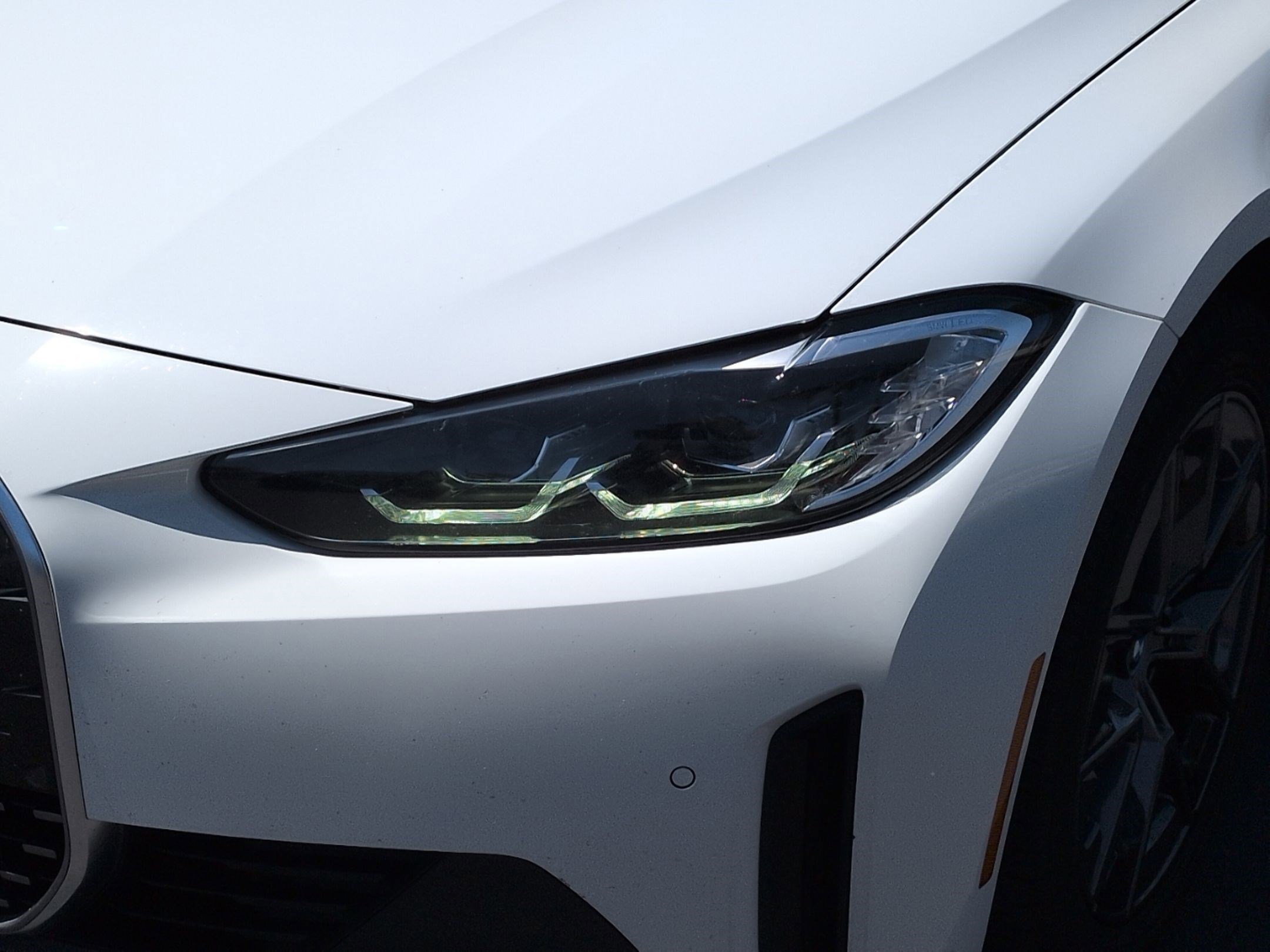 Used 2023 BMW i4 eDrive40 RWD image 6