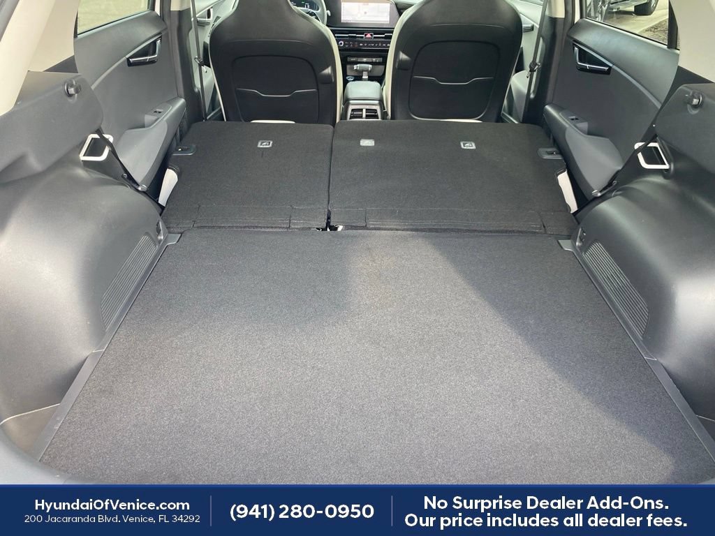 Used 2023 Kia Niro EX FWD image 21