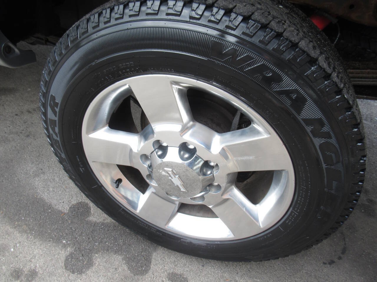 Used 2018 Chevrolet Silverado 2500 LTZ w/ Vortec Plus Package AWD/4WD image 16