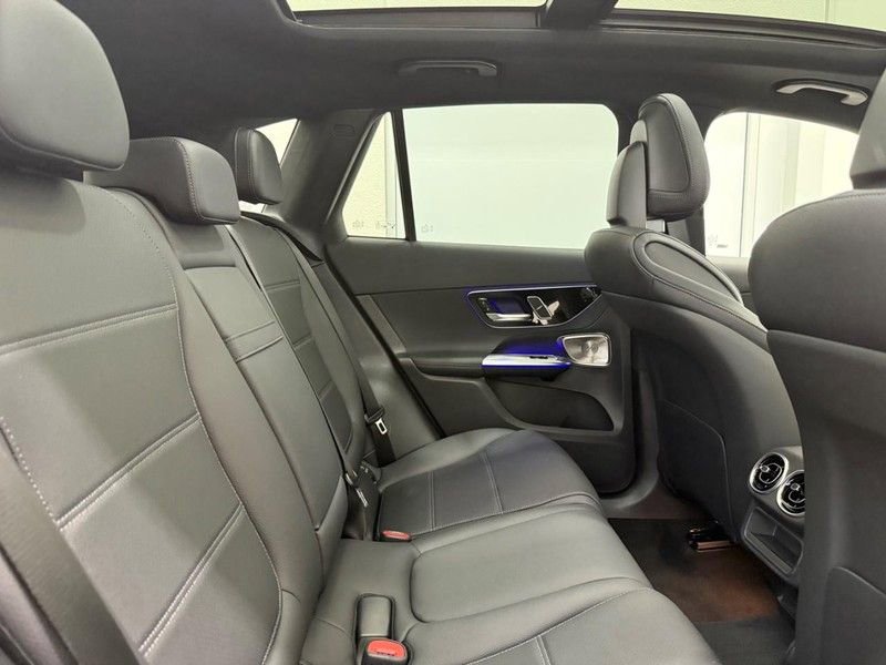 New 2026 Mercedes-Benz GLC 300 4MATIC image 5