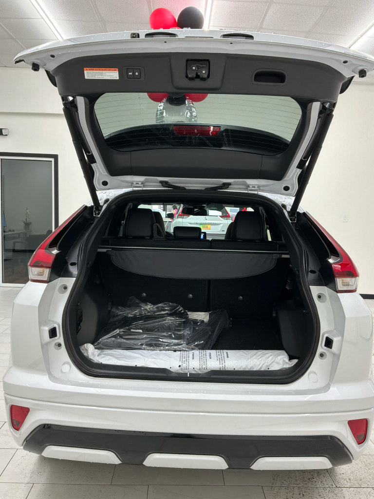 New 2025 Mitsubishi Eclipse Cross SEL AWD/4WD image 7