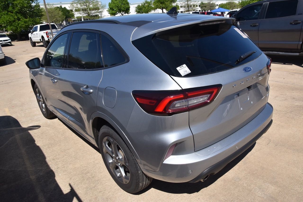 Certified 2024 Ford Escape ST-Line w/ Tech Pack #1 image 7