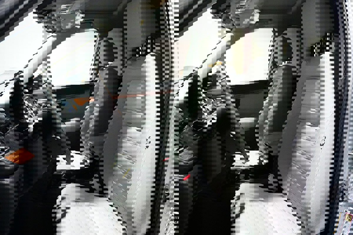 Used 2019 Honda CR-V EX image 15