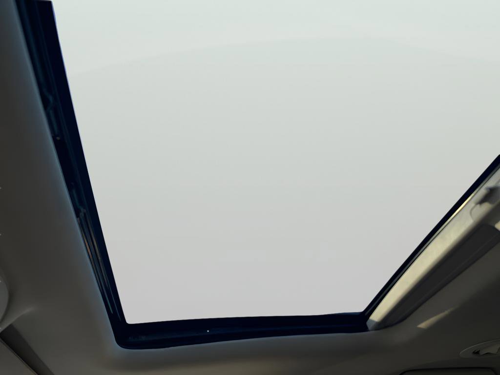 Used 2022 GMC Acadia Denali w/ Denali Ultimate Package image 28