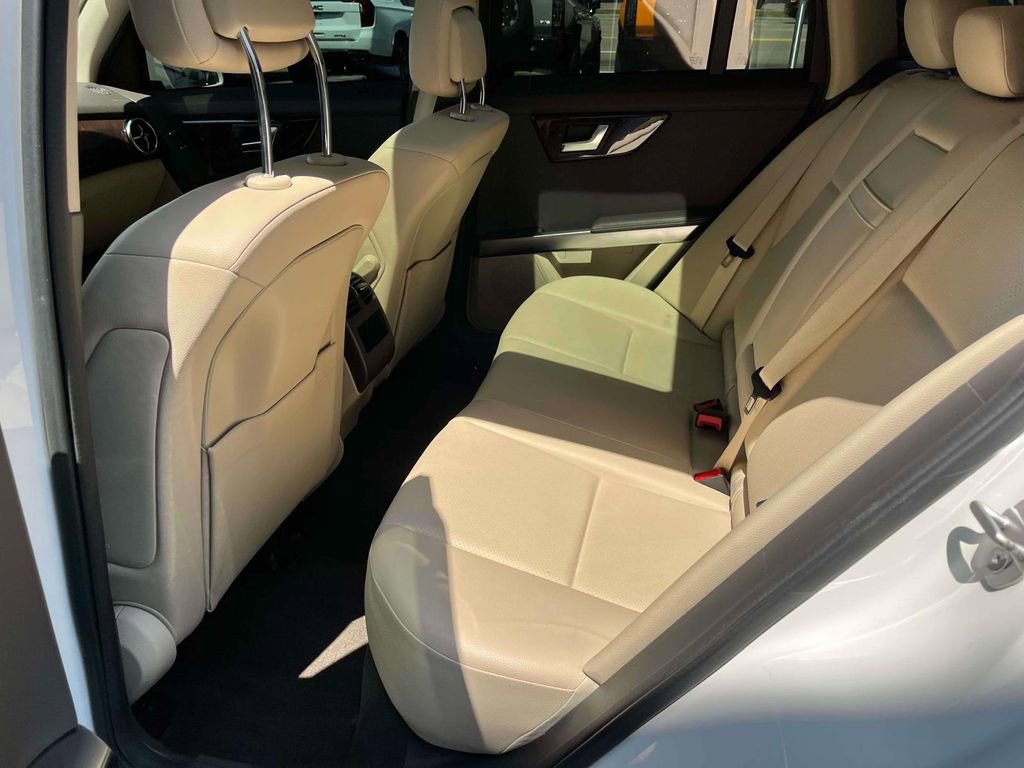 Used 2014 Mercedes-Benz GLK 250 BlueTEC 4MATIC image 16