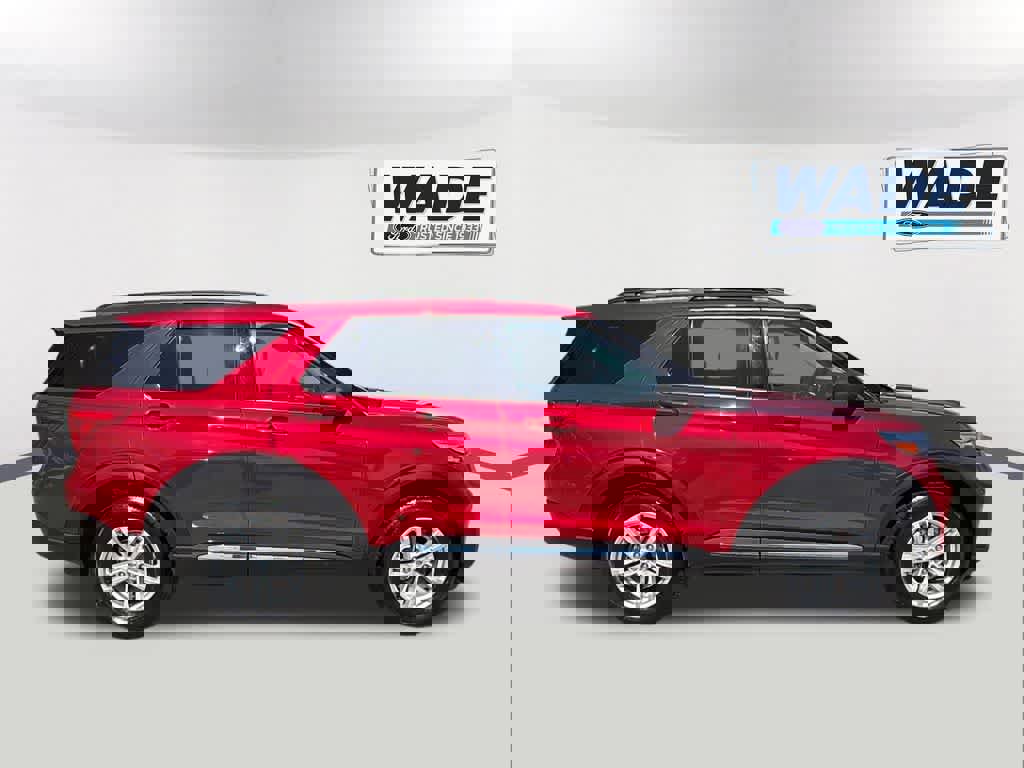 Certified 2022 Ford Explorer XLT w/ Equipment Group 202A image 4