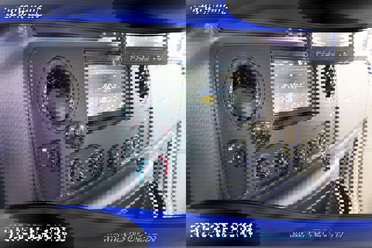 Used 2016 Ford E-350 and Econoline 350 Super Duty image 20